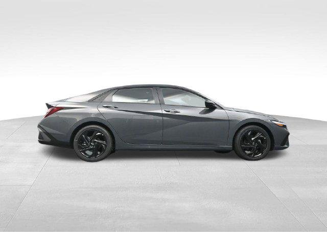 New 2026 Gray Hyundai SEL Sport Plus image 38