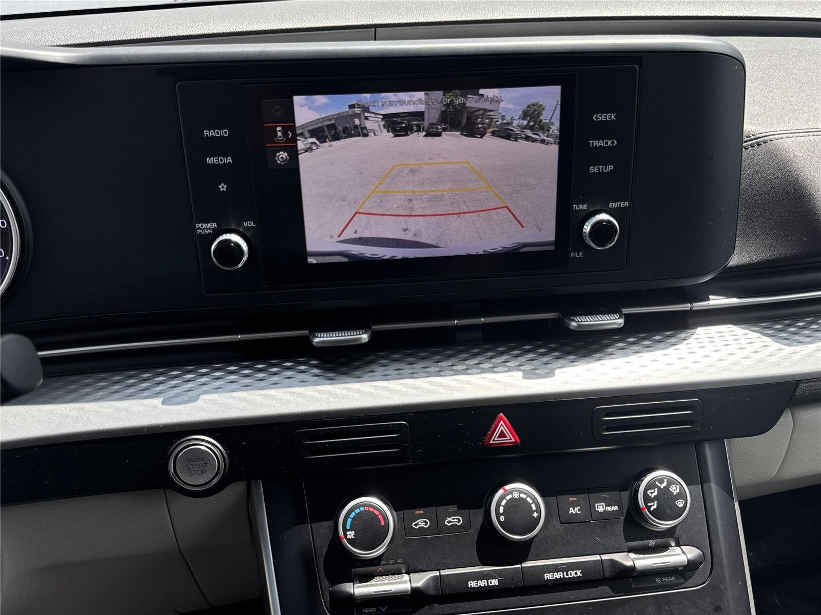 Certified Used 2024 Snow White Pearl Kia LX image 16