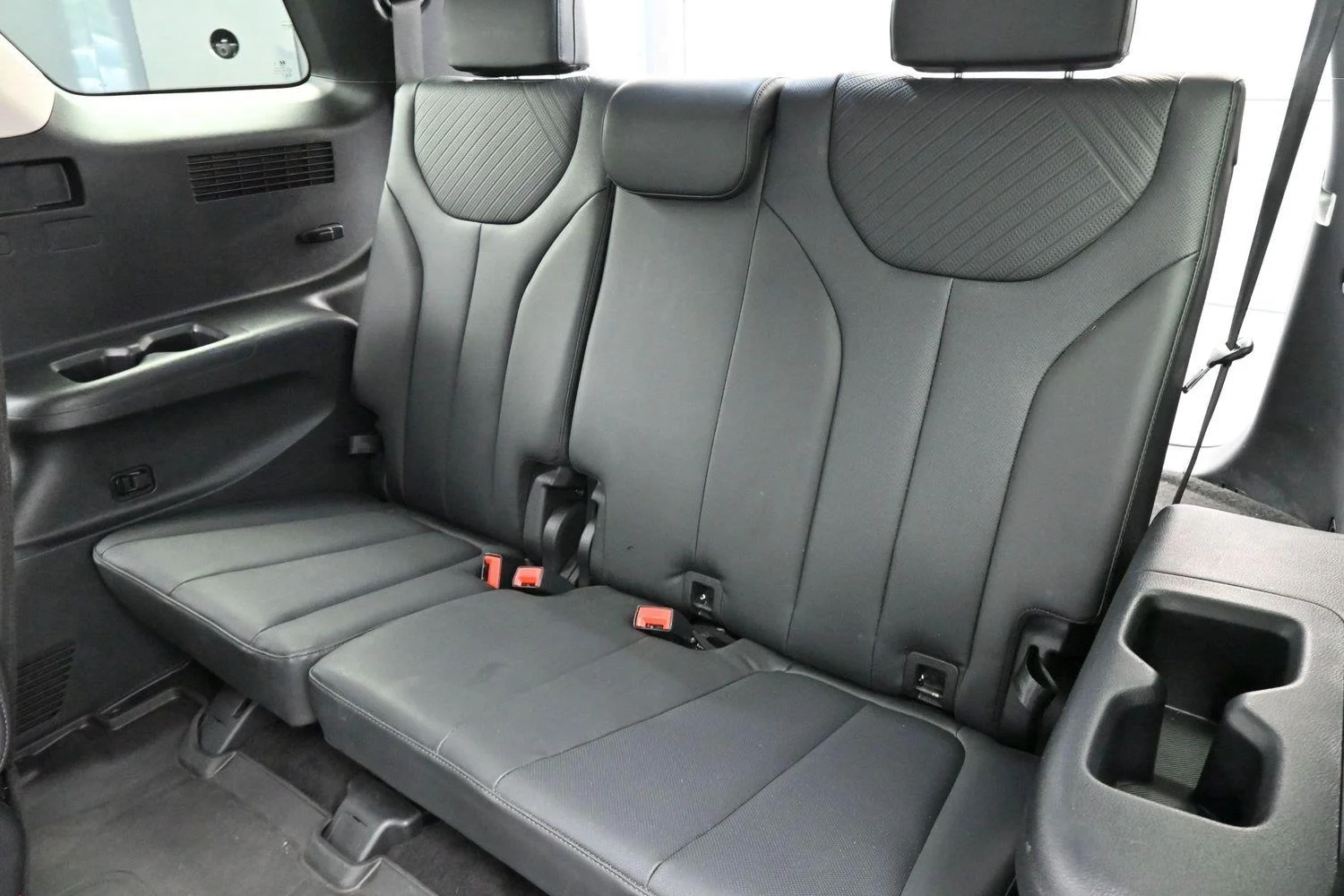 Used 2024 Gray Hyundai XRT image 32