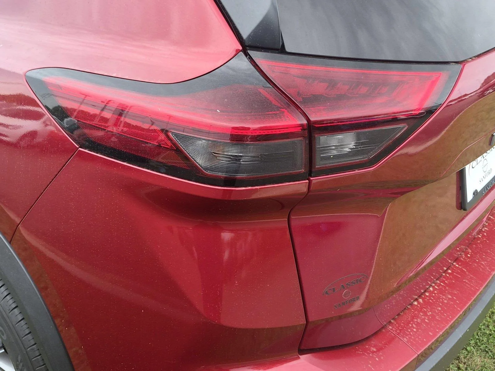 Certified Used 2024 Scarlet Ember Tintcoat Nissan S image 11