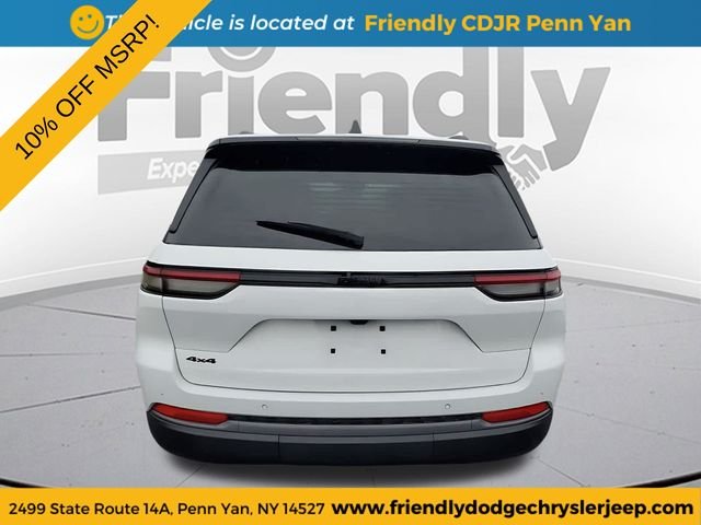 New 2026 Bright White Clear-Coat Exterior Paint Jeep Altitude image 4
