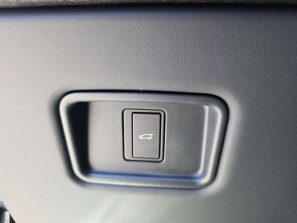 New 2026 Santorini Black Land Rover SE image 27