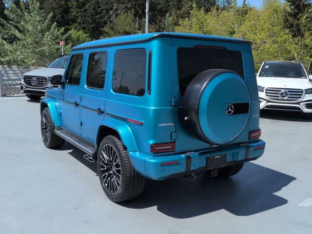 New 2026 MANUFAKTUR hyper blue magno Mercedes-Benz AMG® G 63 SUV image 6