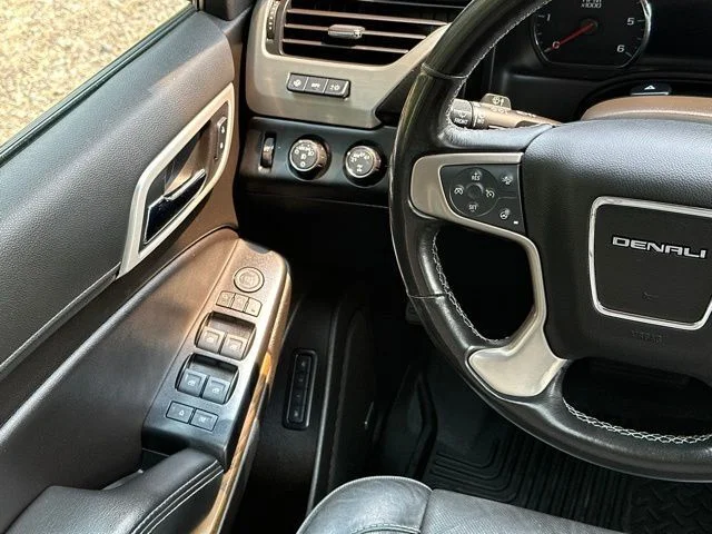 Used 2020 Dark Sky Metallic GMC Denali image 32