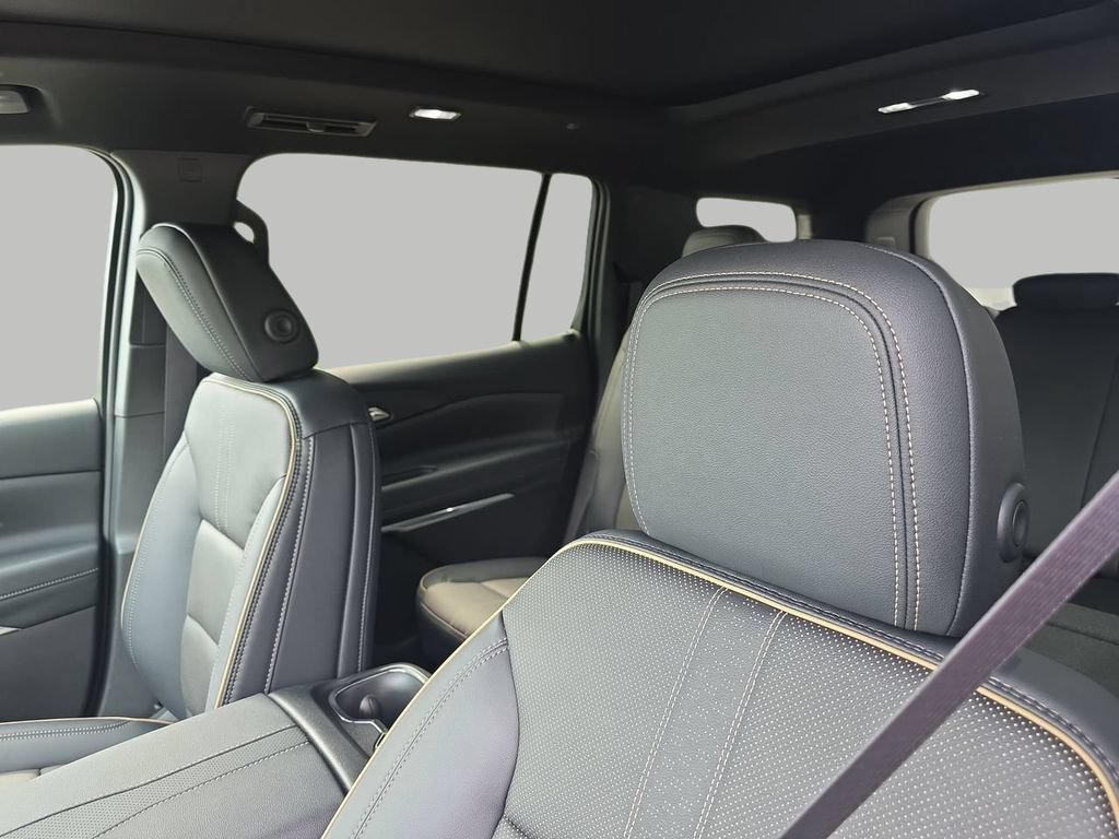 2026 Chevrolet Traverse High Country - Photo 21