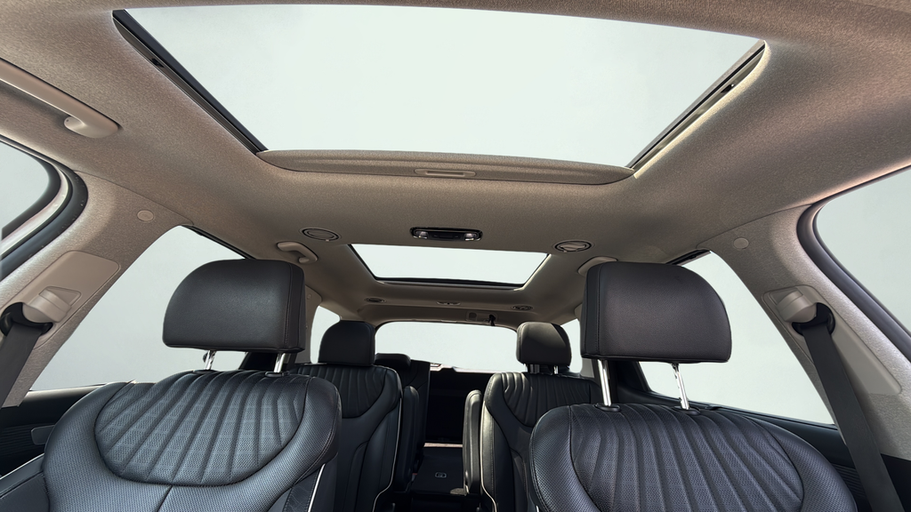 Used 2024 White Hyundai Limited image 47