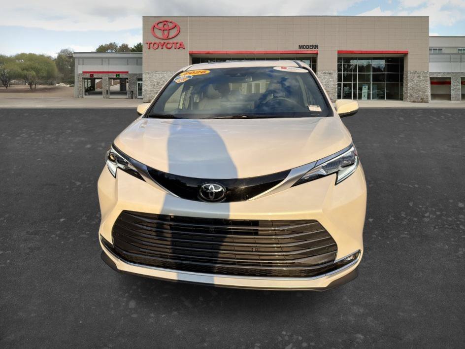 Used 2026 Wind Chill Pearl Toyota Platinum image 2