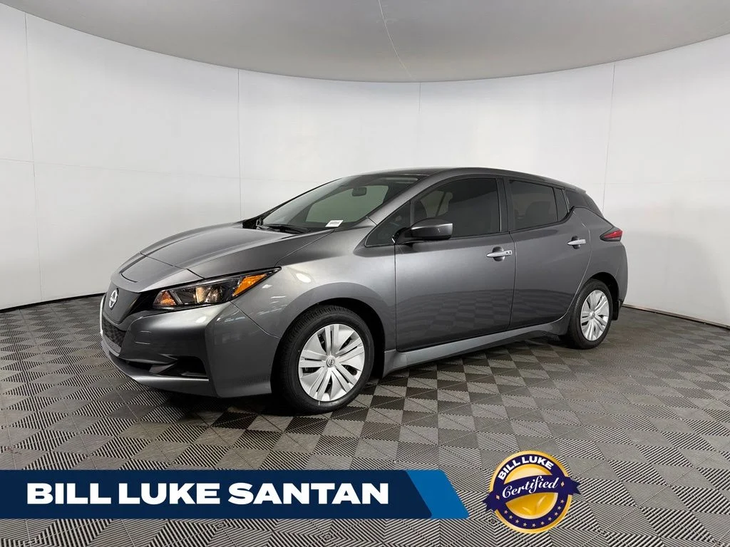 2025 Nissan Leaf
