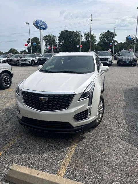 Used 2021 White Cadillac Luxury image 1