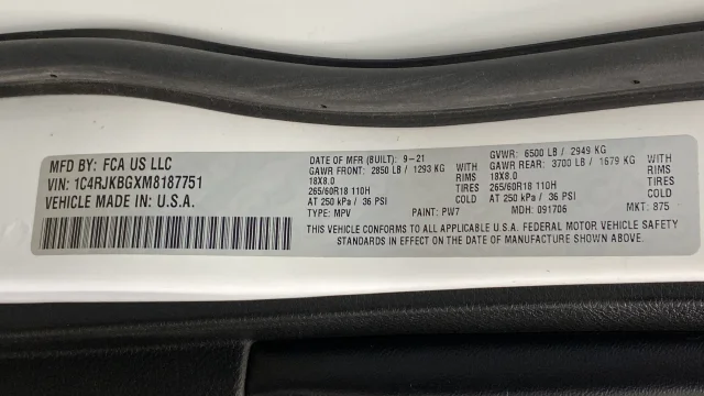 Used 2021 Bright White Clearcoat Jeep Limited image 29