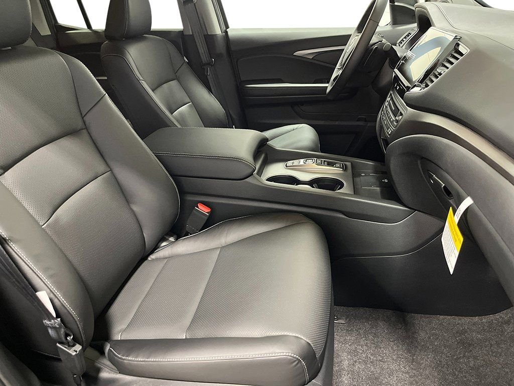 New 2026 Sonic Gray Pearl Honda RTL image 27