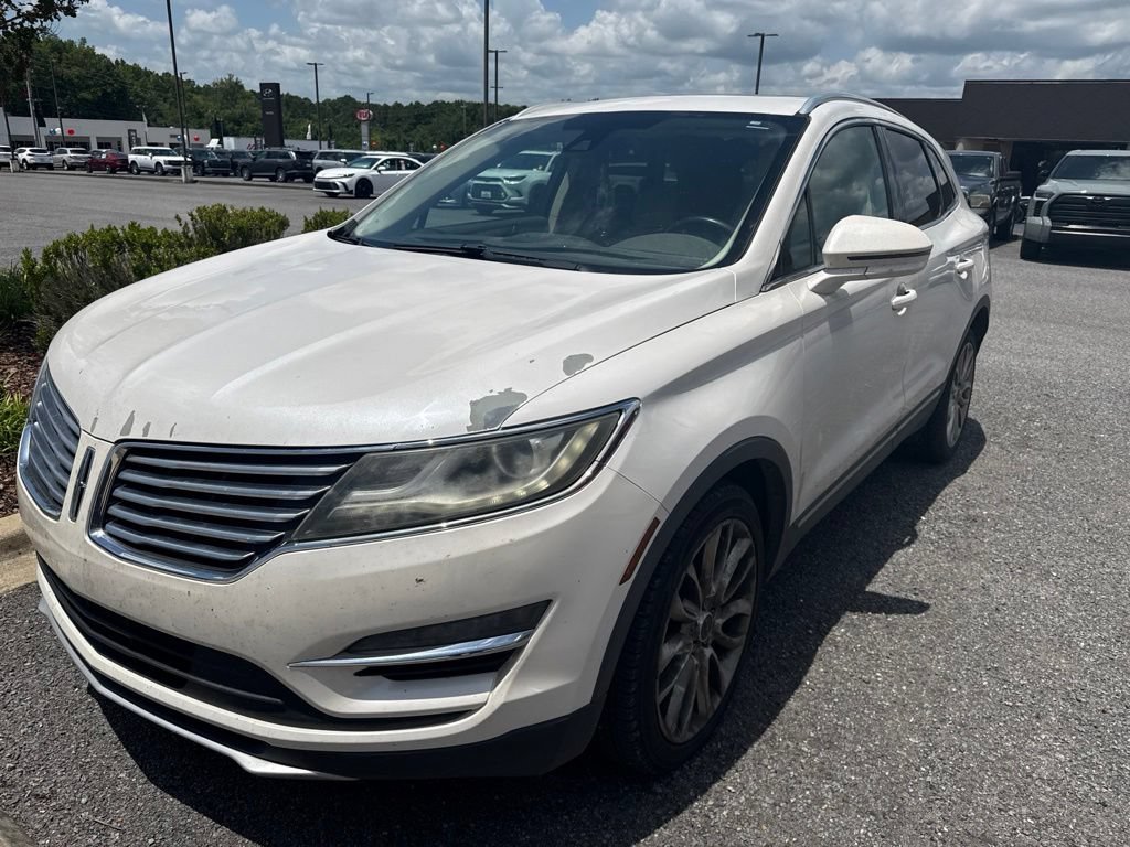 Used 2017  Lincoln Reserve image 7
