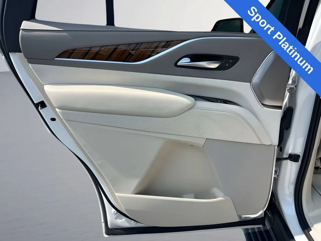 Used 2023 Crystal White Tricoat Cadillac Sport Platinum image 33