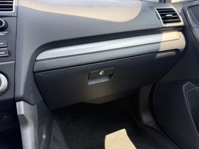 Used 2017 Crystal Black Silica Subaru 2.5i image 27