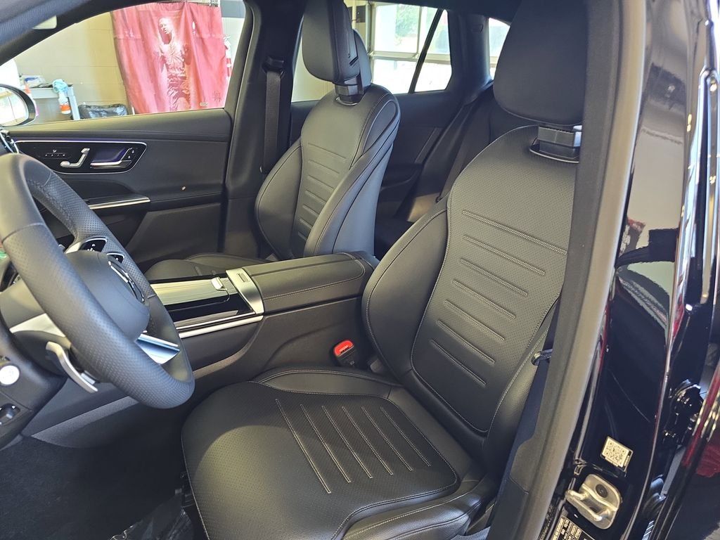 Certified Used 2026 Black Mercedes-Benz GLC 300 image 17