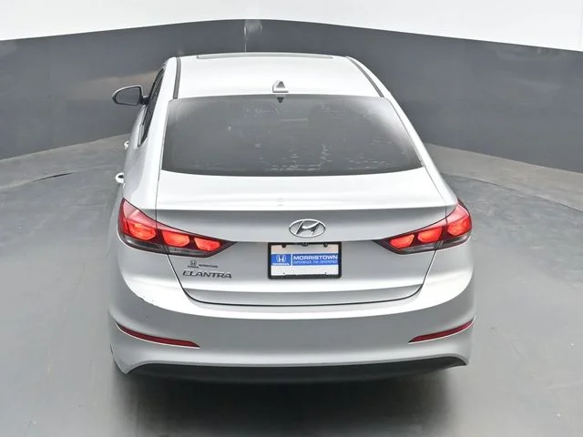 Used 2018 Silver Hyundai Value Edition image 37