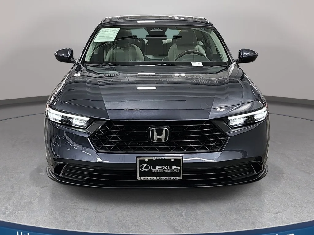 Used 2024  Honda EX image 3