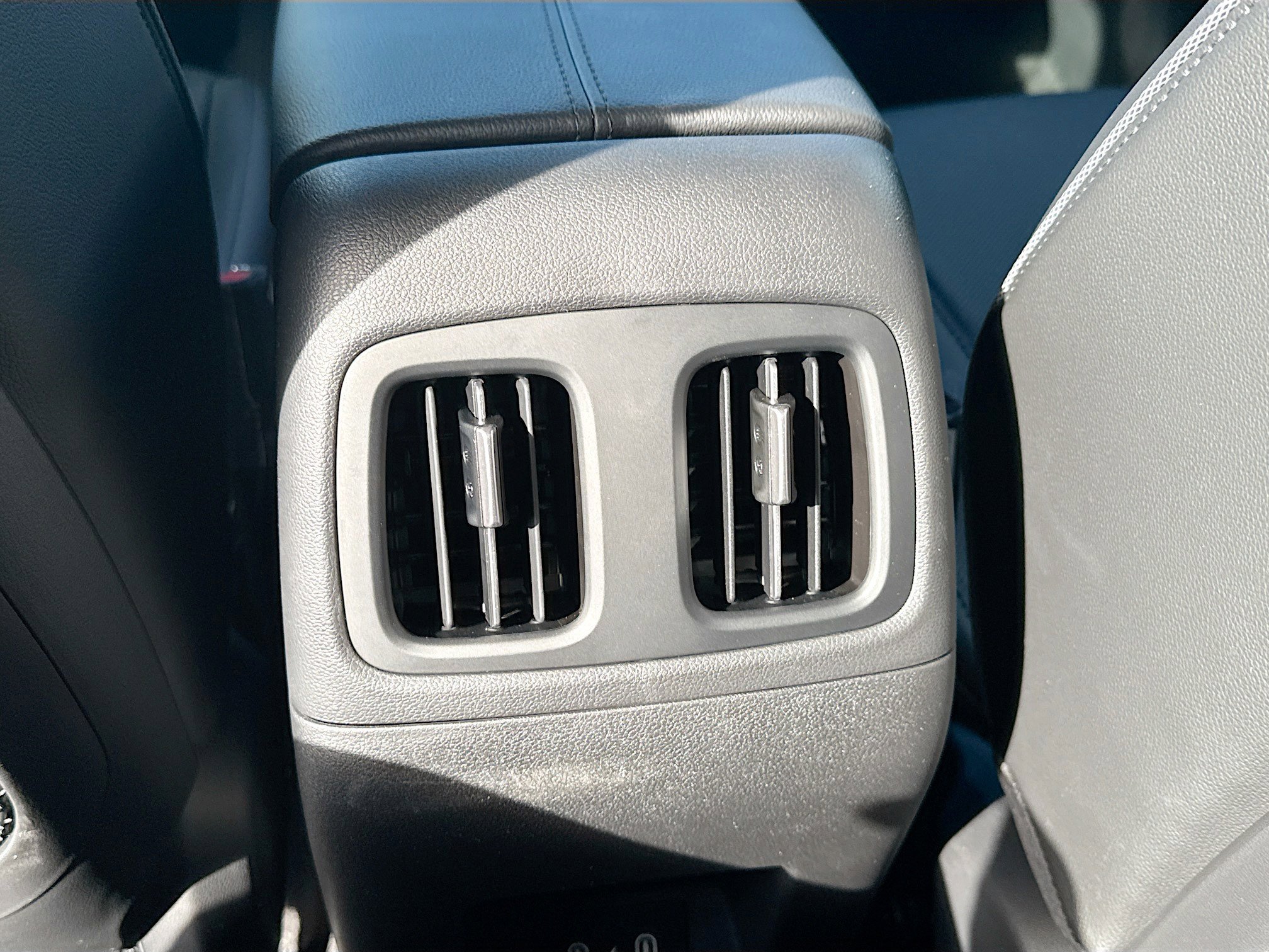 2026 Hyundai Santa Cruz Limited - Photo 46