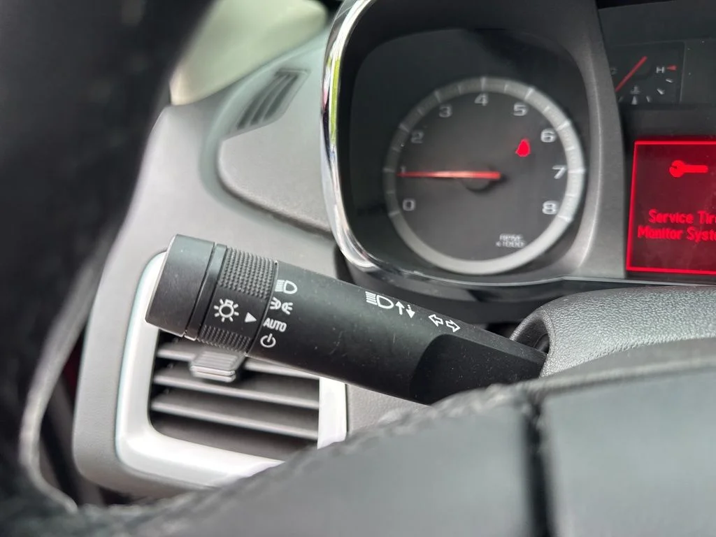 Used 2017 Red GMC SLE-2 image 23
