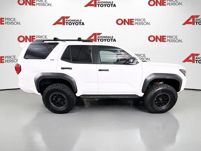 New 2026 White Toyota SR5 image 8
