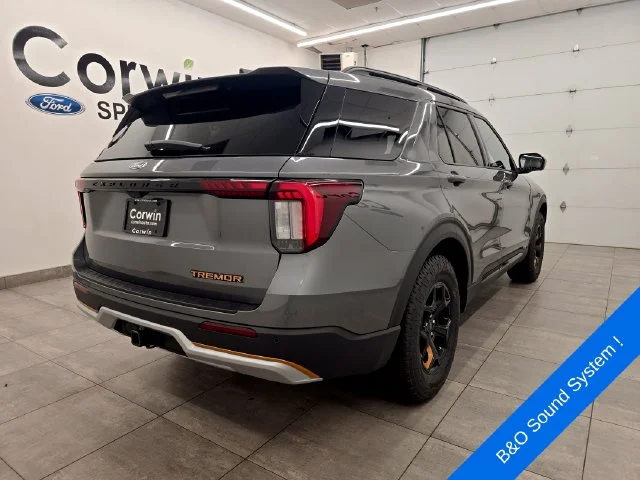 New 2027 Carbonized Gray Metallic Ford Tremor® image 5
