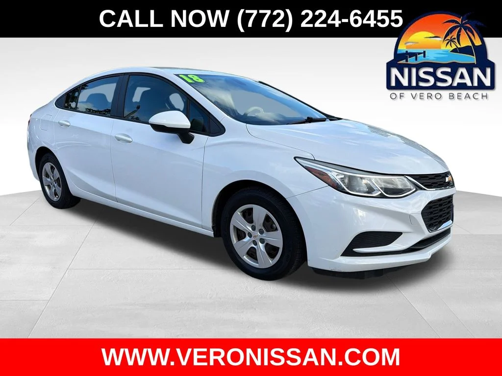 2018 Chevrolet Cruze LS Auto's photo