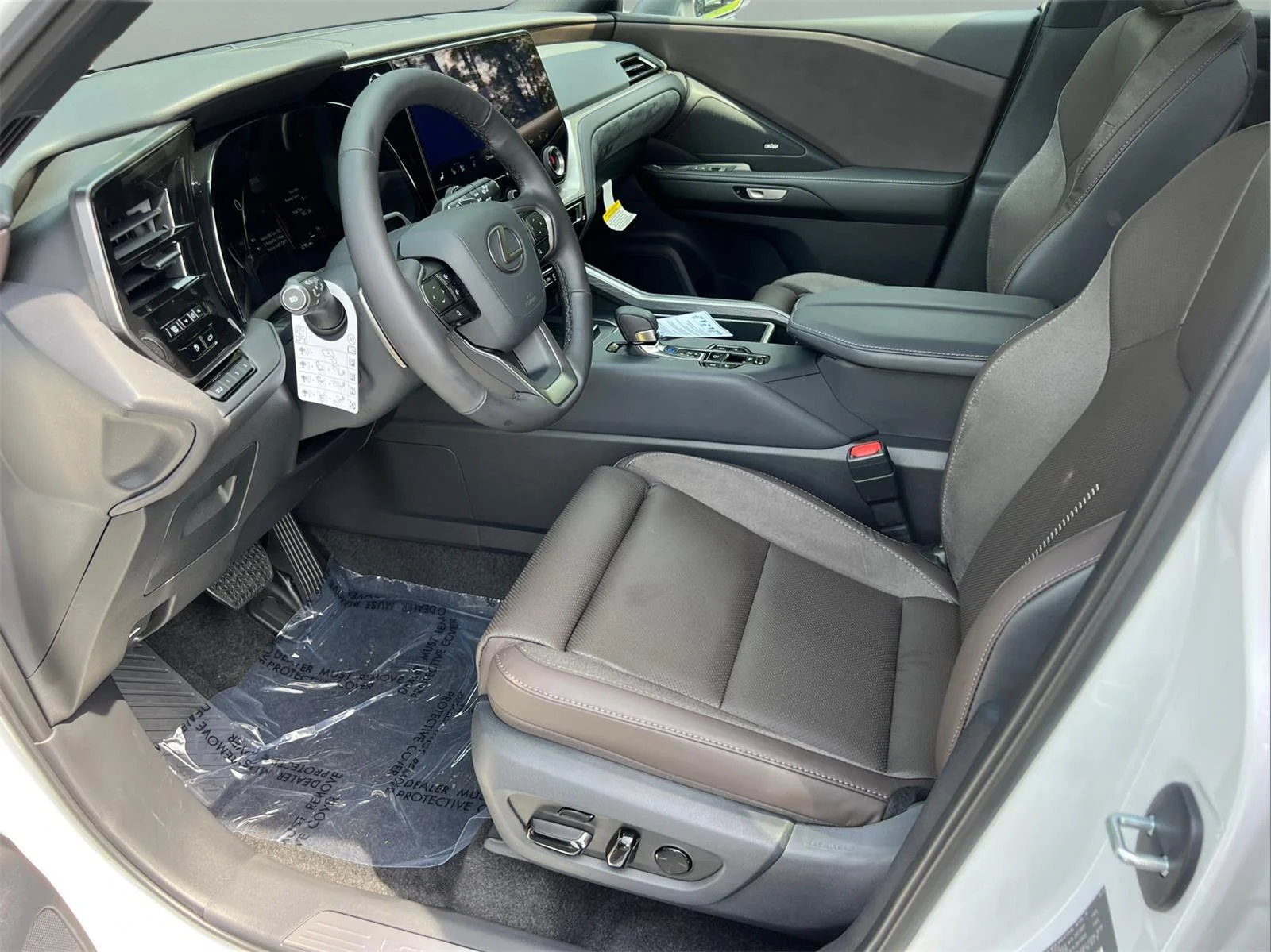 New 2026 Wind Chill Pearl Lexus TX 350 Luxury image 9