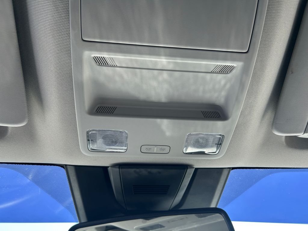 Used 2024 Black Ford XLT image 29