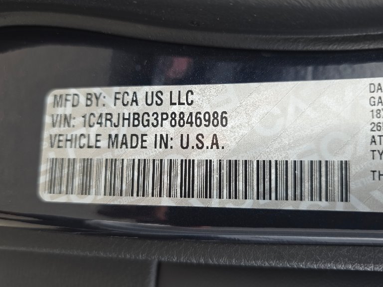 Certified Used 2023 Diamond Black Crystal Pearl Coat Jeep Limited image 36