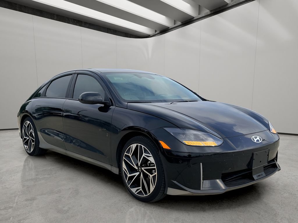 Used 2023 Onyx Black Hyundai SEL image 7