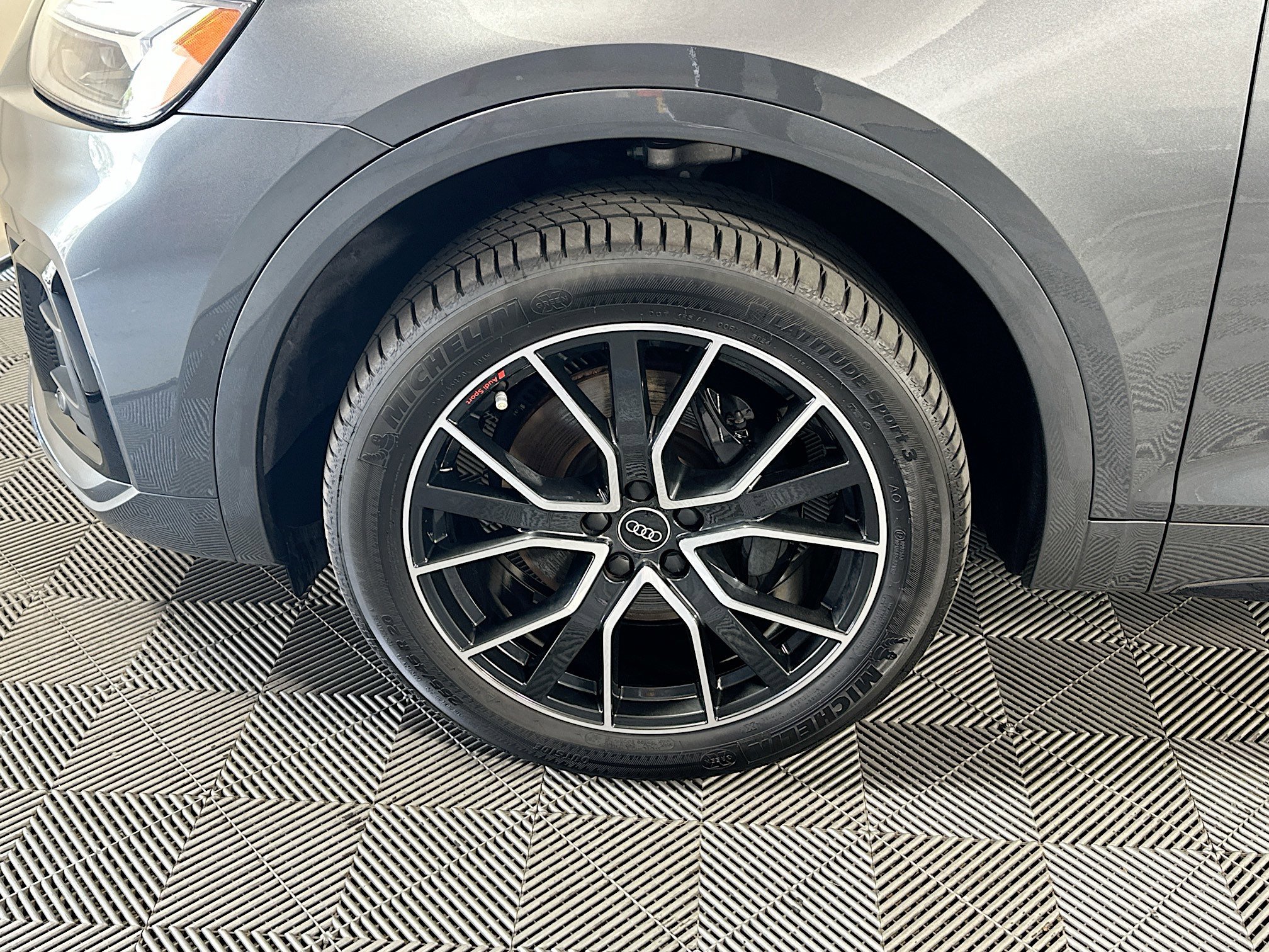2023 Audi SQ5 Premium Plus - Photo 11