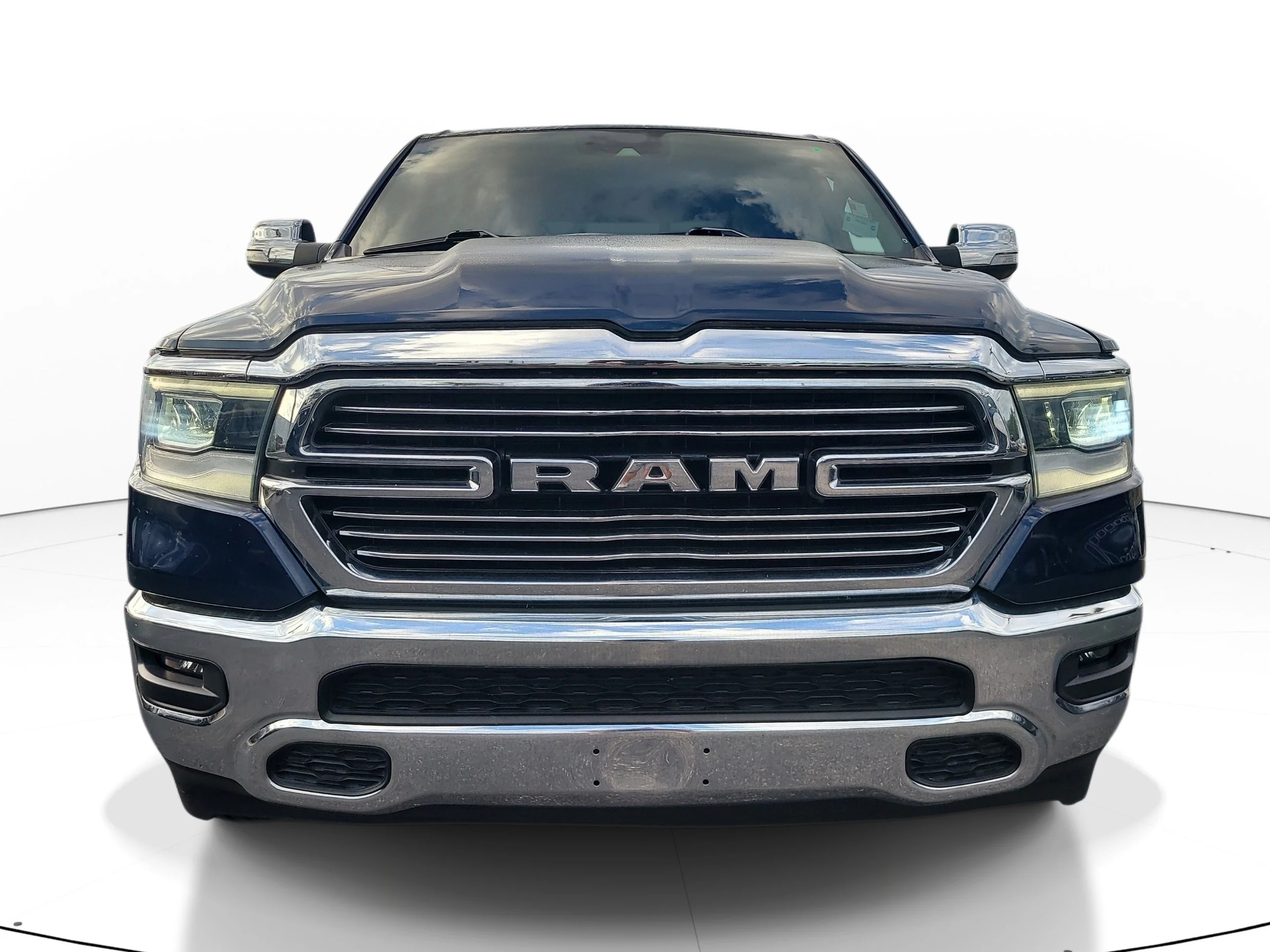 Used 2022 Patriot Blue Pearlcoat Ram Laramie image 2