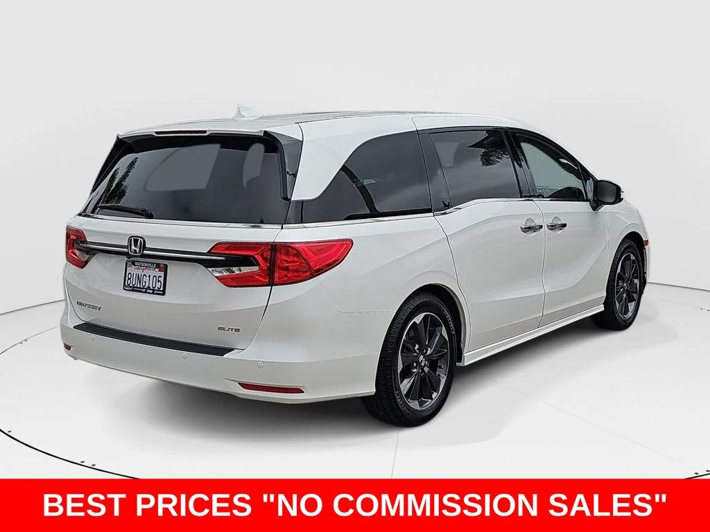 Used 2021 White Honda Elite image 3