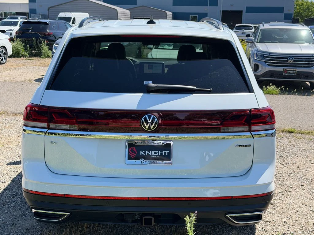New 2026 Opal White Pearl Volkswagen 2.0T SE w/Technology image 9