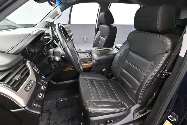 2020 GMC Yukon Denali - Photo 28