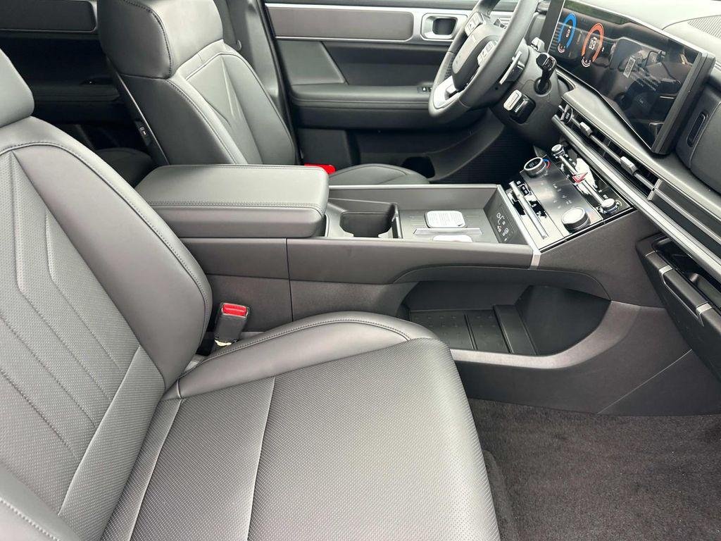 New 2026 Green Hyundai SEL AWD image 14