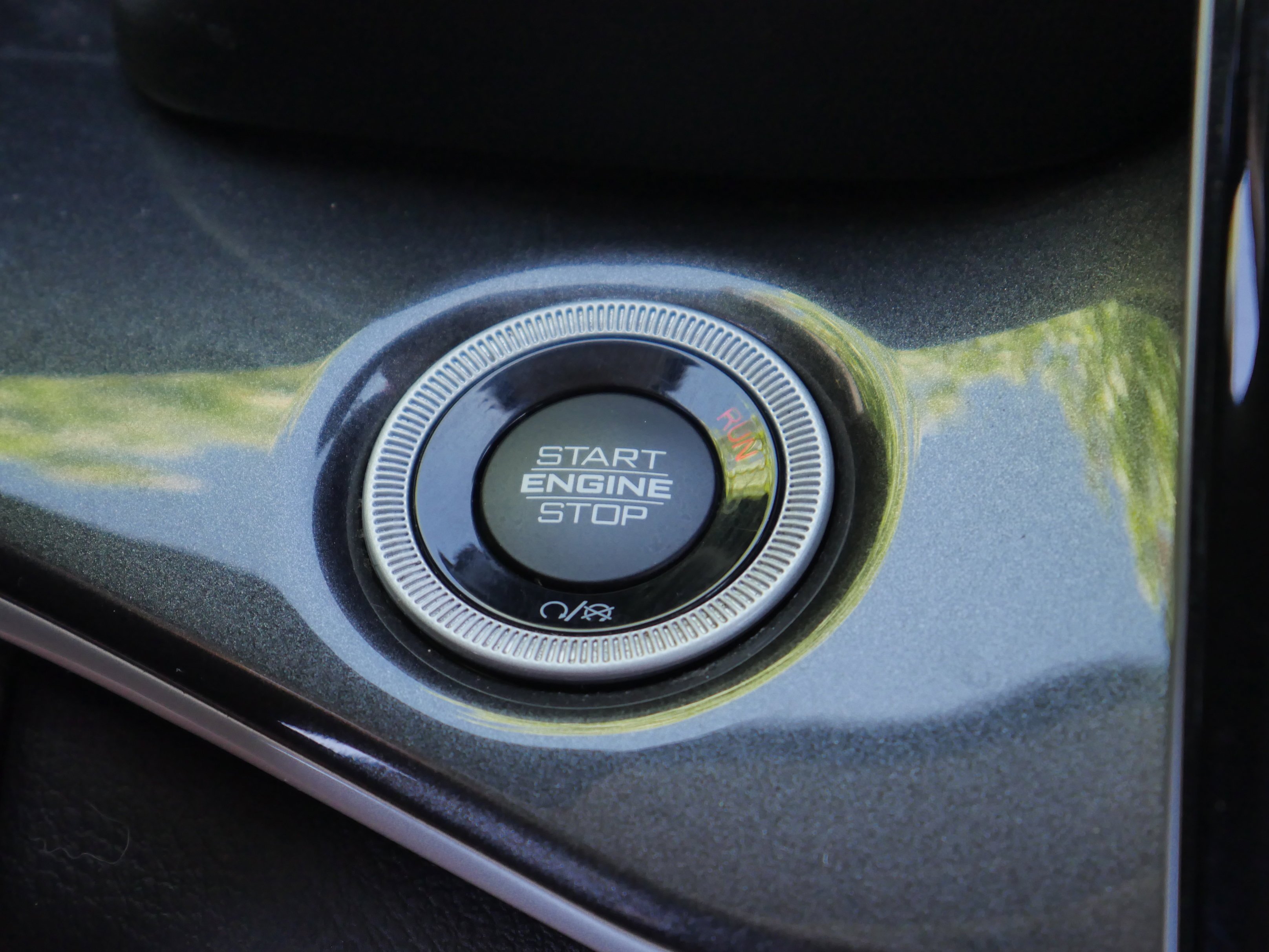 Used 2023 Bright White Clearcoat Jeep Laredo image 9