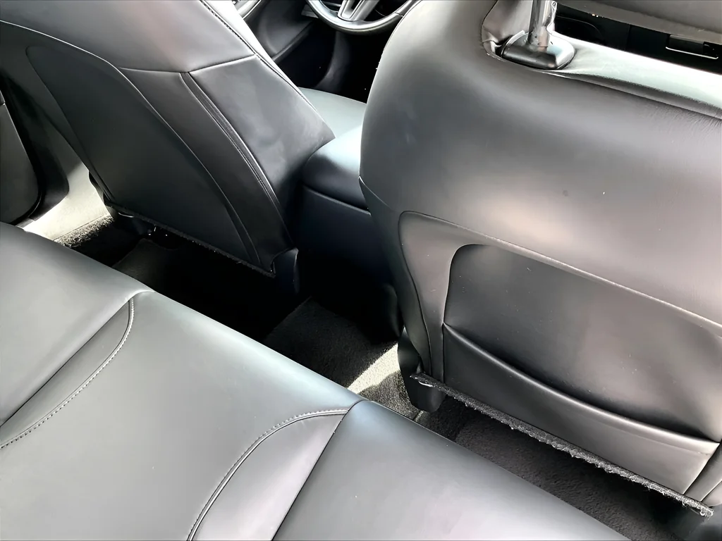 Used 2023 Silver Mazda 2.5 S Select Package Base image 18