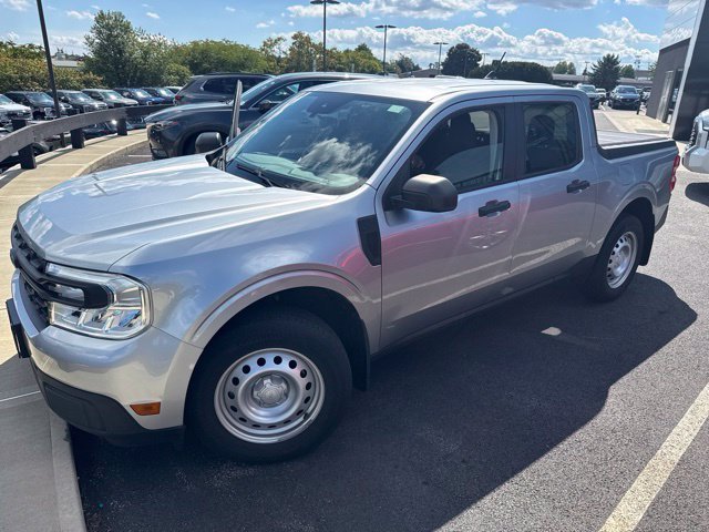 Used 2023 Iconic Silver Metallic Ford XL image 1