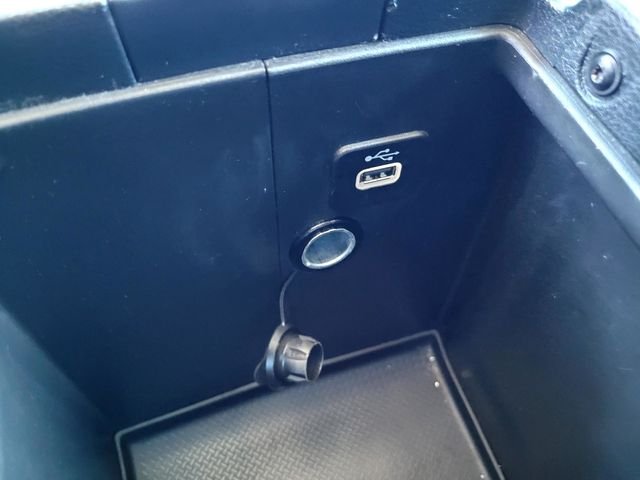 Used 2016 Gray Jeep Unlimited Sport image 18