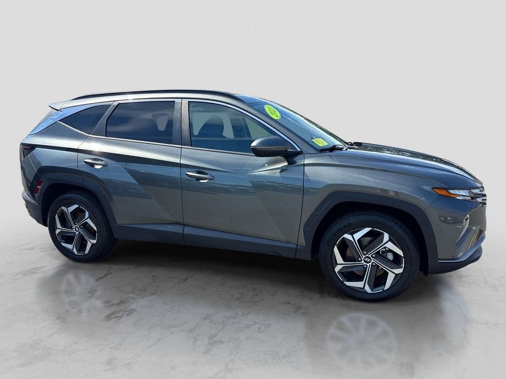 Used 2023 Gray Hyundai SEL image 6