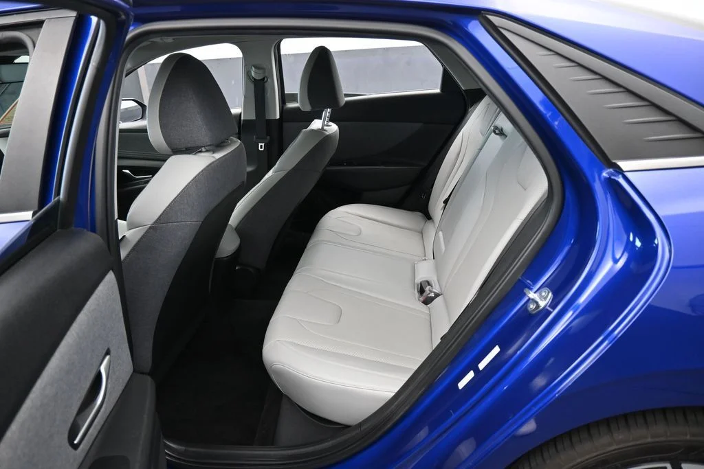 Used 2023 Blue Hyundai Limited image 34