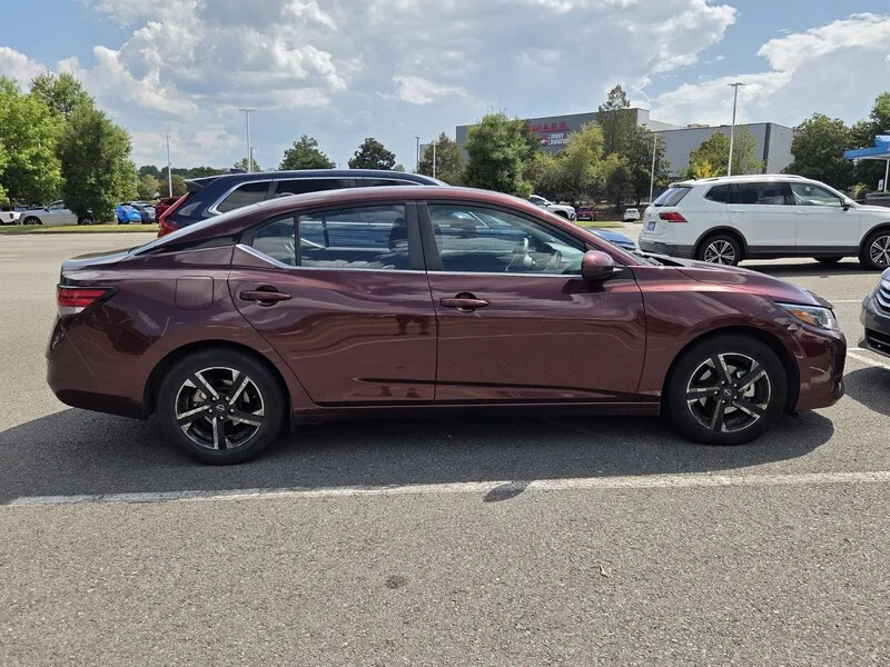 Used 2025 Rosewood NISSAN SV CVT image 6