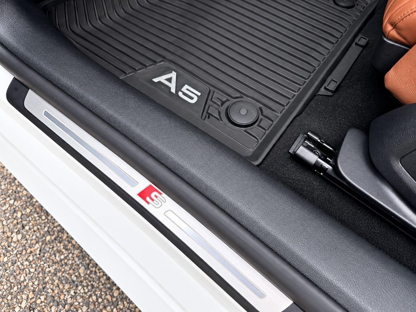 Used 2024 Arkona White Audi S line Premium image 7
