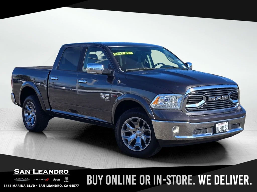2019 RAM 1500 Classic Laramie 4x4 Crew Cab 5'7's photo