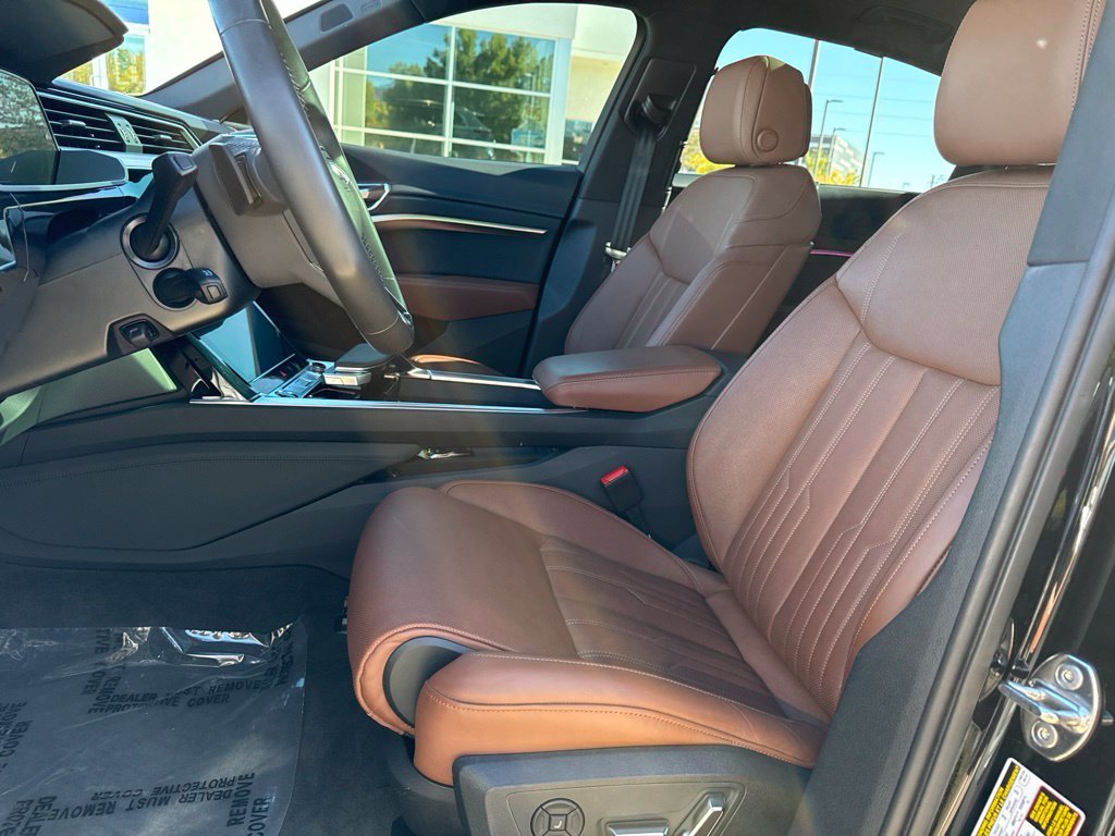 Used 2024  Audi Prestige image 9