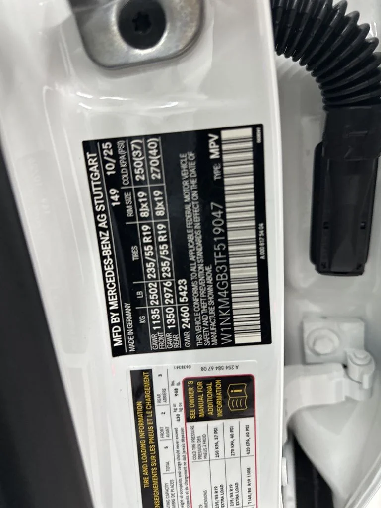 Certified Used 2026 White Mercedes-Benz GLC 300 image 31