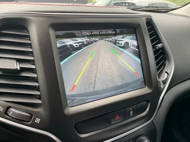 Used 2022 Gray Jeep Trailhawk image 26