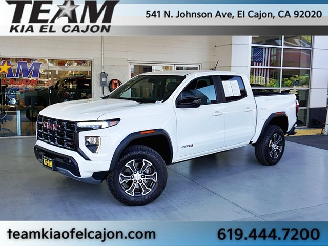 2023 GMC Canyon AT4