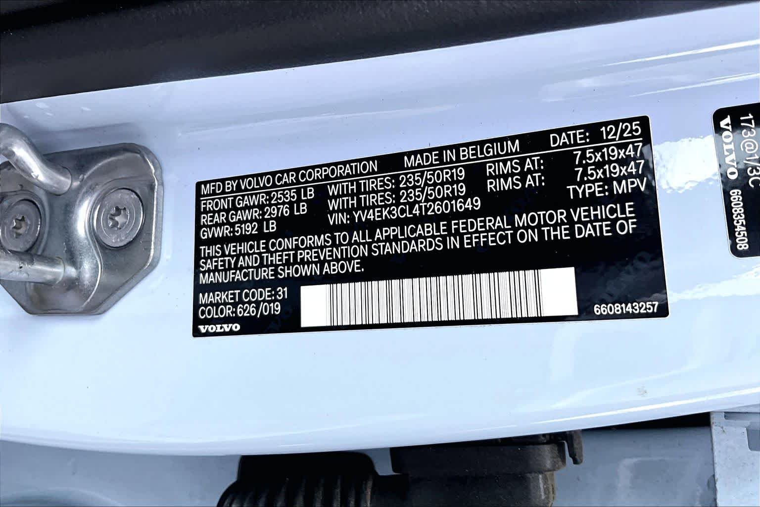 Used 2026 Cloud Blue Volvo Cross Country Ultra image 27